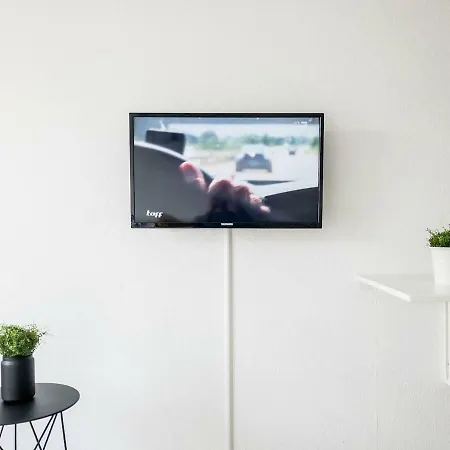 Wohlfuhloase In Der Innenstadt Mit Netflix דירה